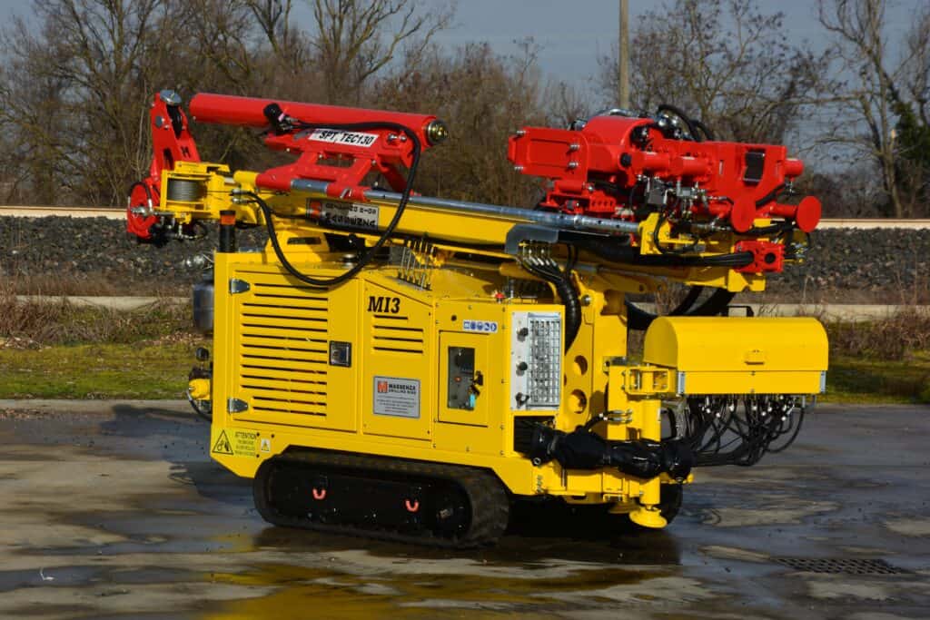 2654_Mi3 foreuse Massenza Drilling Rigs