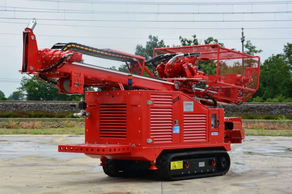 2672_Mi4_ foreuse Massenza Drilling rigs