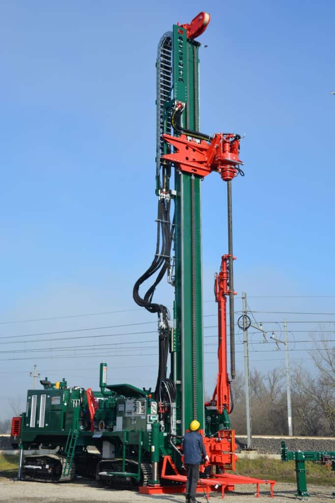 2690_Mi45 foreuse Massenza Drilling Rigs