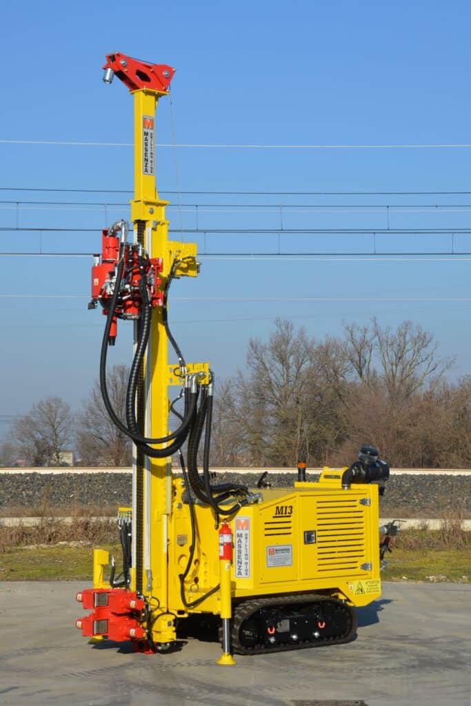 2692_Mi3 foreuse Massenza Drilling Rigs