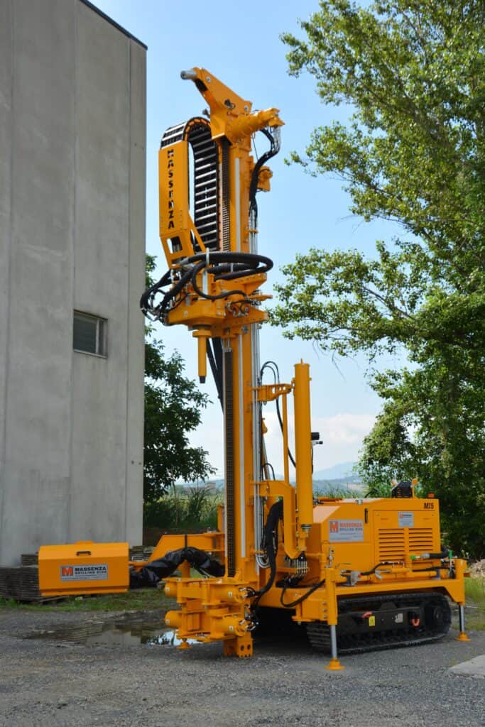 2698_Mi5 foreuse Massenza Drilling rigs
