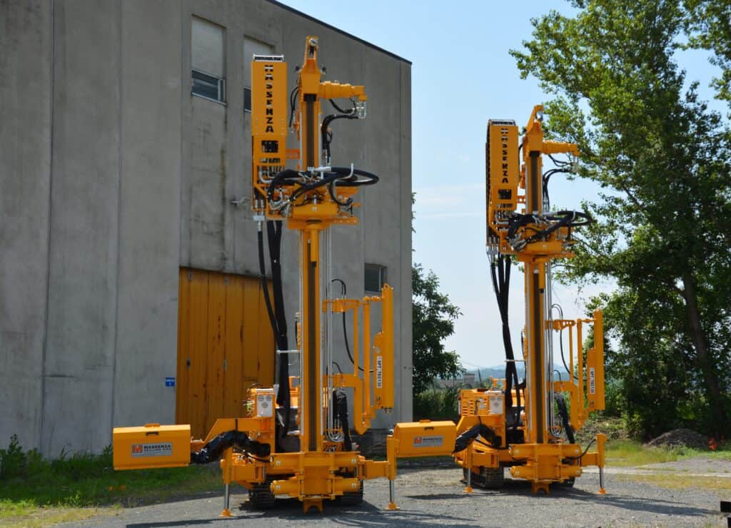 2698_Mi5 foreuse Massenza Drilling rigs