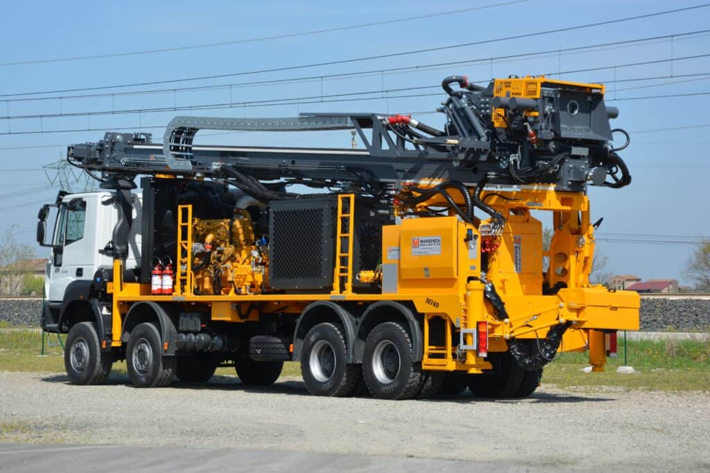 2703_Mi40_foreuse Massenza Drilling Rigs