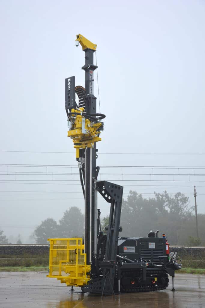 2718_Mi5 foreuse Massenza Drilling rigs