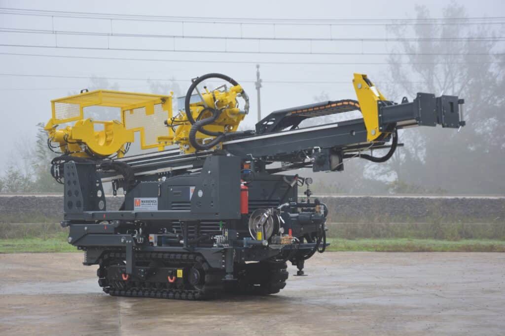 2718_Mi5 foreuse Massenza Drilling rigs