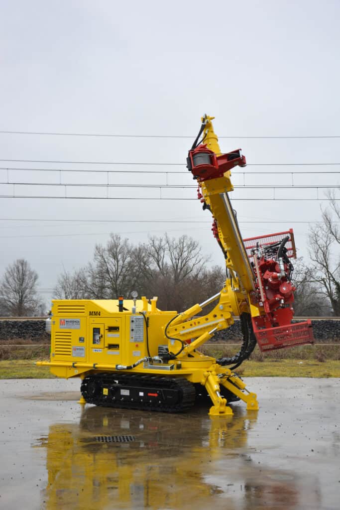 2725_MM4 foreuse Massenza Drilling Rigs
